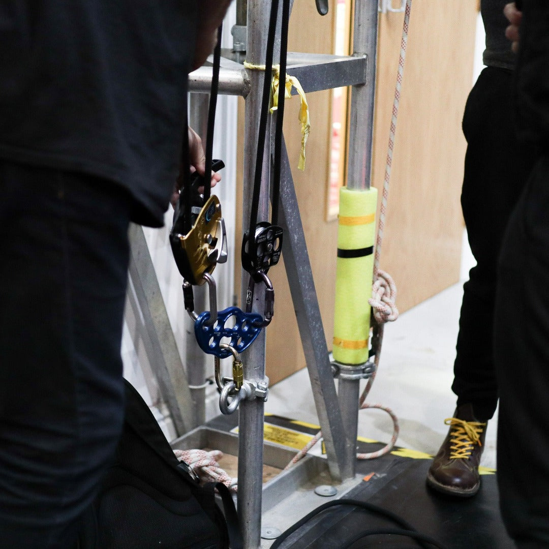 Introduction to Rigging Fundamentals for Aerialists – AirCraft Circus ...