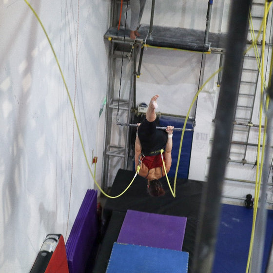 Adult Aerial - Flying Trapeze